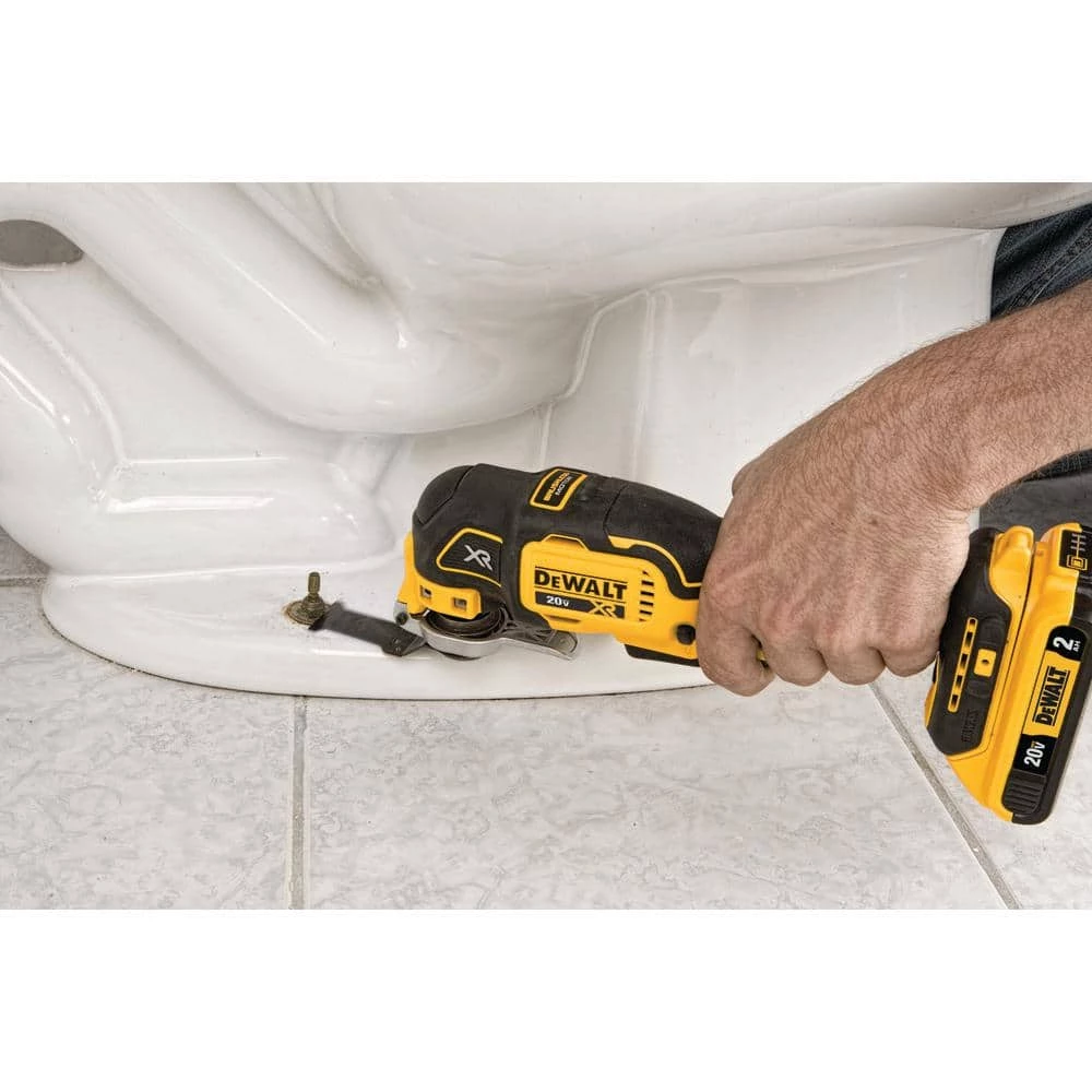 DEWALT 20-Volt MAX XR Cordless Brushless 3-Speed Oscillating Multi-Tool with (1) 20-Volt 1.5Ah Battery & Charger 9 DEWALT 20-Volt MAX XR Cordless Brushless 3-Speed Oscillating Multi-Tool with (1) 20-Volt 1.5Ah Battery & Charger - Image 7