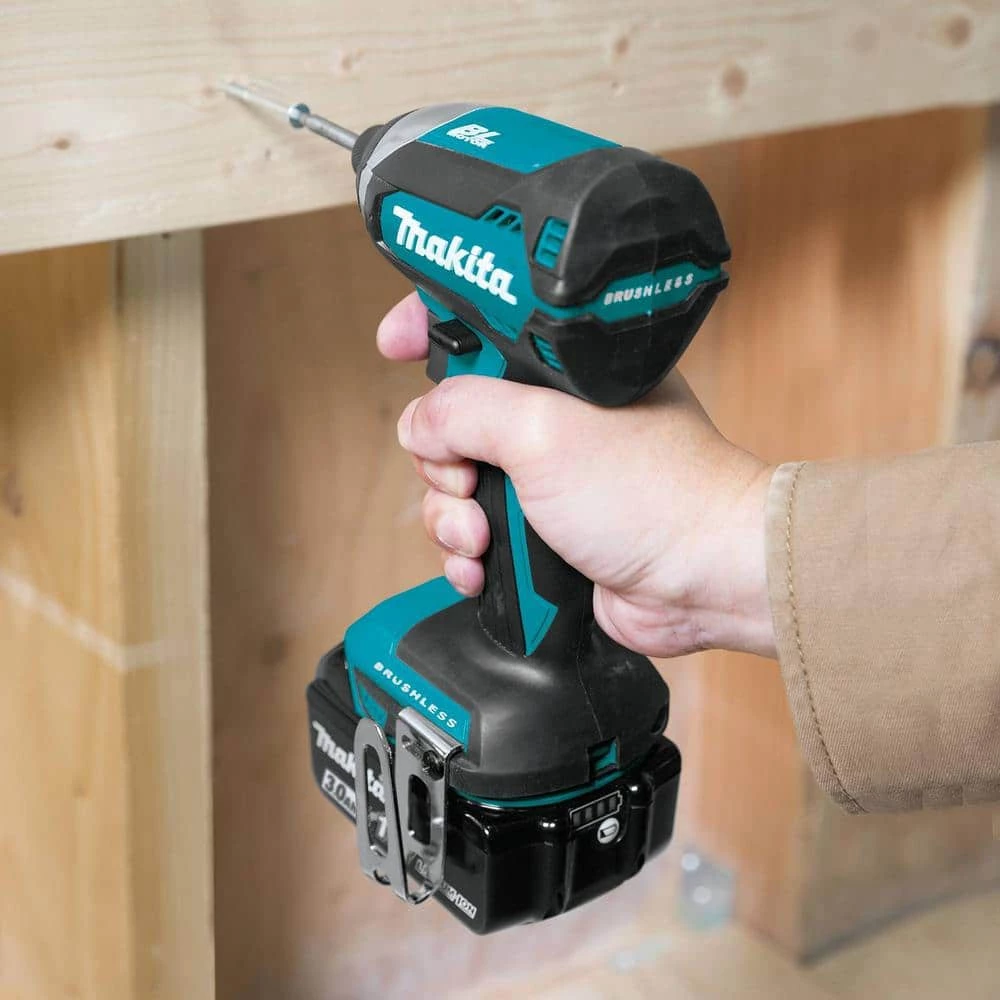 Makita 18V LXT Lithium-ion Brushless Cordless 2-Piece Combo Kit 3.0Ah Driver-Drill/ Impact Driver 5 Makita 18V LXT Lithium-ion Brushless Cordless 2-Piece Combo Kit 3.0Ah Driver-Drill/ Impact Driver - Image 3