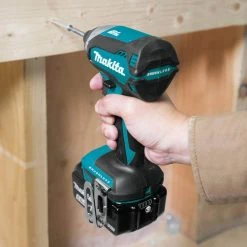 Makita 18V LXT Lithium-Ion Brushless Cordless Combo Kit Hammer Drill/ Impact Driver/ Circular Saw/ Flashlight -Power Tools Sales Store makita power tool combo kits xt446t c3 1000
