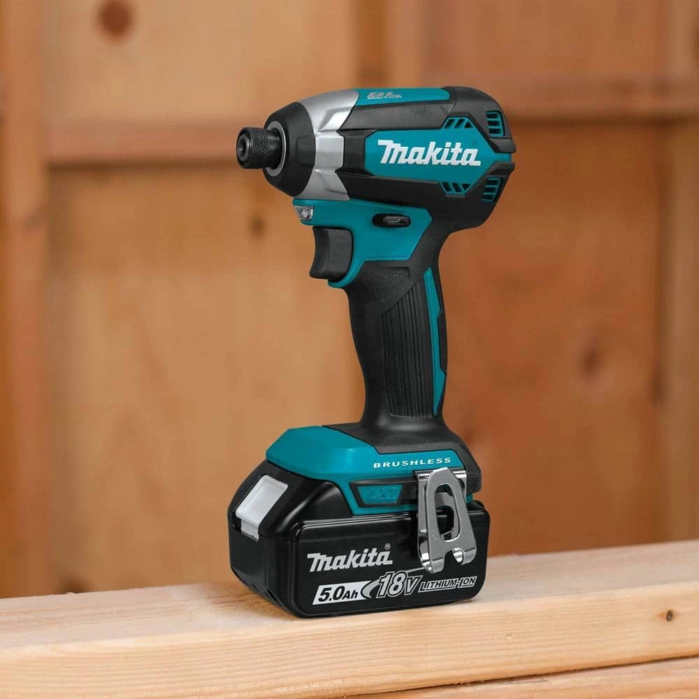 Makita 18V 4-Piece 5.0Ah LXT Lithium-Ion Brushless Cordless Combo Kit Hammer Drill/ Impact Driver/ Recipro Saw/ Flashlight 6 Makita 18V 4-Piece 5.0Ah LXT Lithium-Ion Brushless Cordless Combo Kit Hammer Drill/ Impact Driver/ Recipro Saw/ Flashlight - Image 4