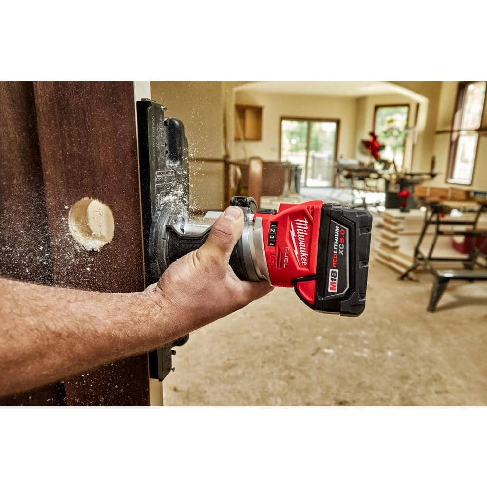 Milwaukee M18 FUEL 18V Lithium-Ion Brushless Cordless Compact Router with M18 5.0 Ah Battery 12 Milwaukee M18 FUEL 18V Lithium-Ion Brushless Cordless Compact Router with M18 5.0 Ah Battery - Image 12