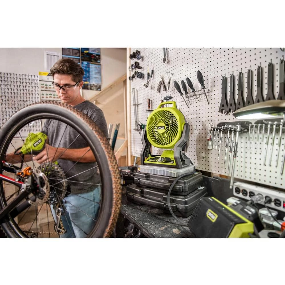 RYOBI ONE+ 18V Cordless Hybrid WHISPER SERIES 7-1/2 in. Fan (Tool Only) 10 RYOBI ONE+ 18V Cordless Hybrid WHISPER SERIES 7-1/2 in. Fan (Tool Only) - Image 8